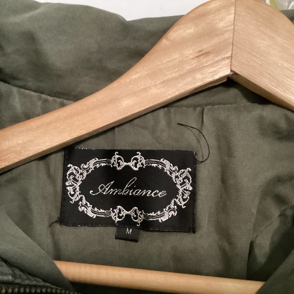 Women's Army Green Jacket - Size M - Picture 3 of 3